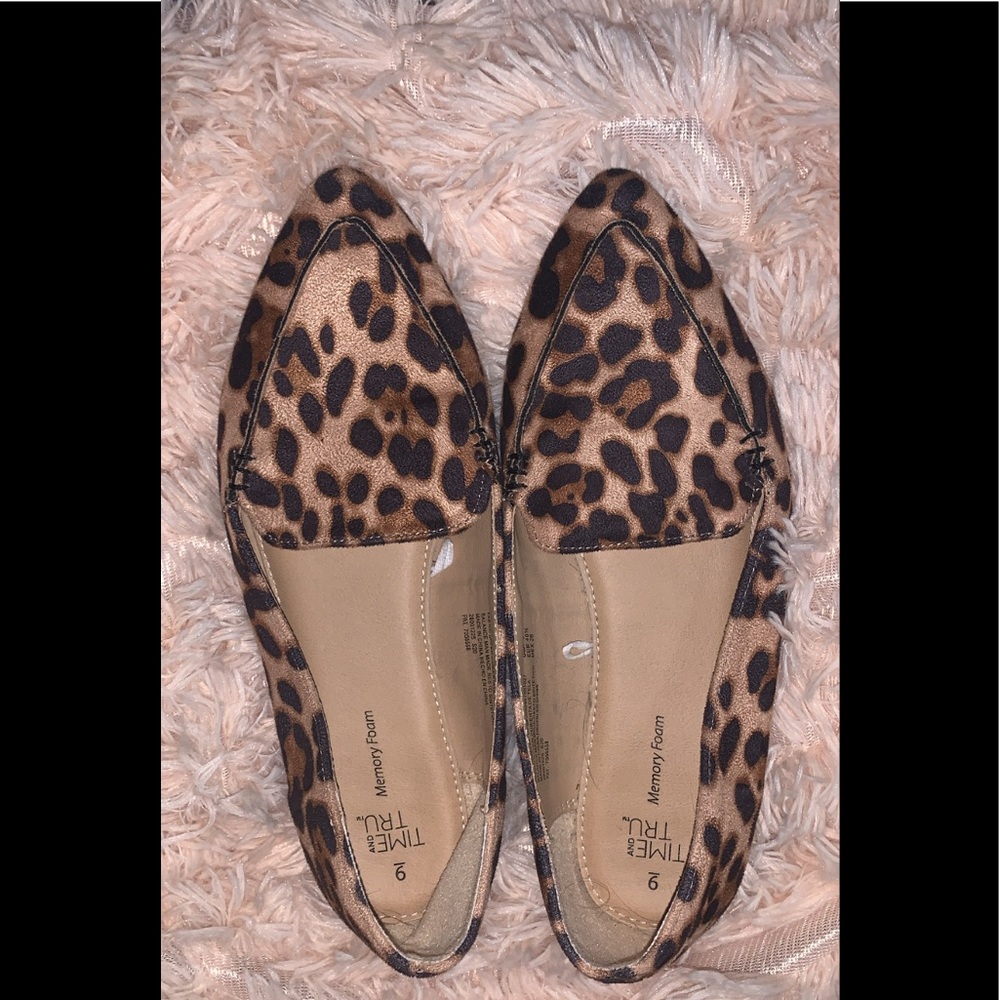 Leopard Flats